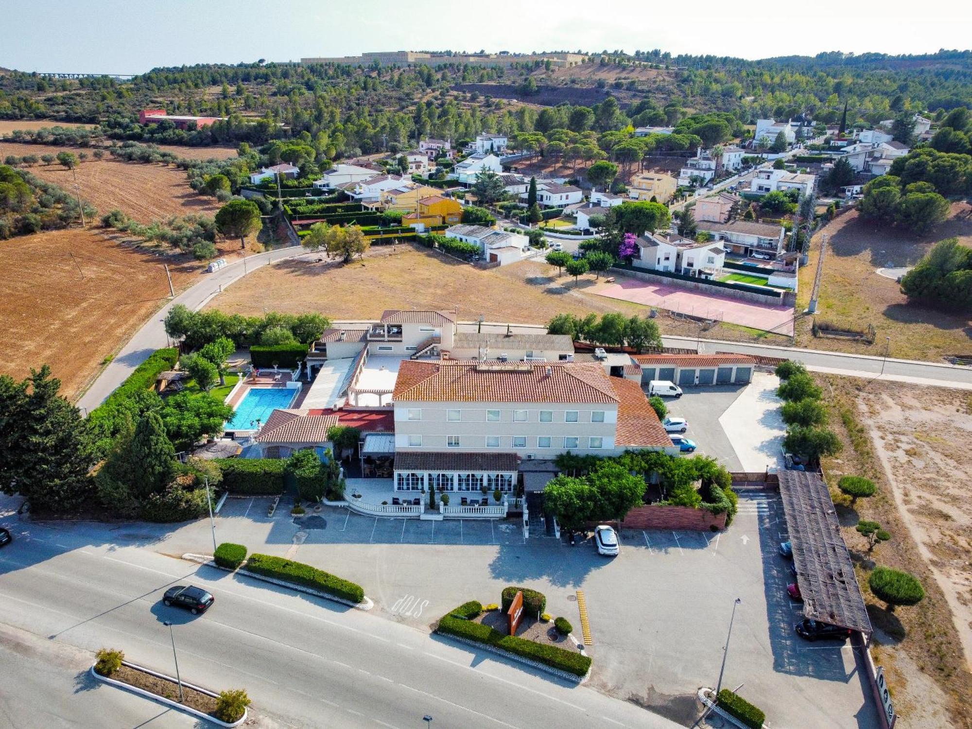 Hotel & Restaurant Figueres Parc Els Hostalets  Luaran gambar