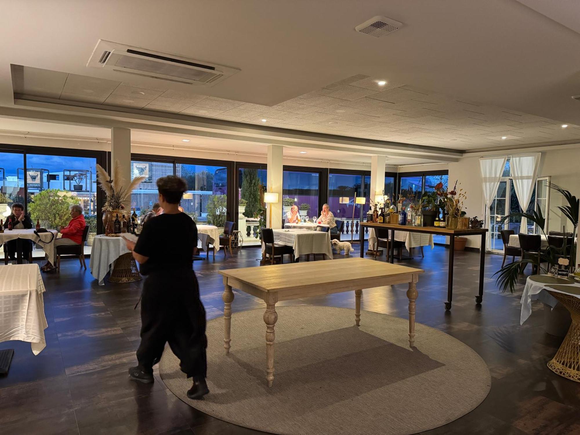 Hotel & Restaurant Figueres Parc Els Hostalets  Luaran gambar