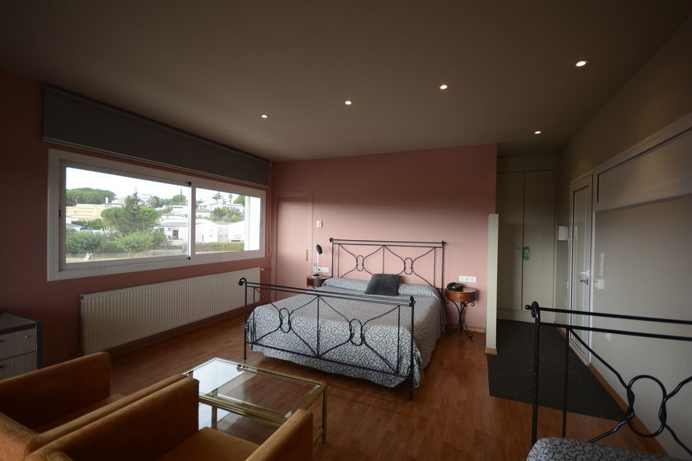 Hotel & Restaurant Figueres Parc Els Hostalets  Luaran gambar